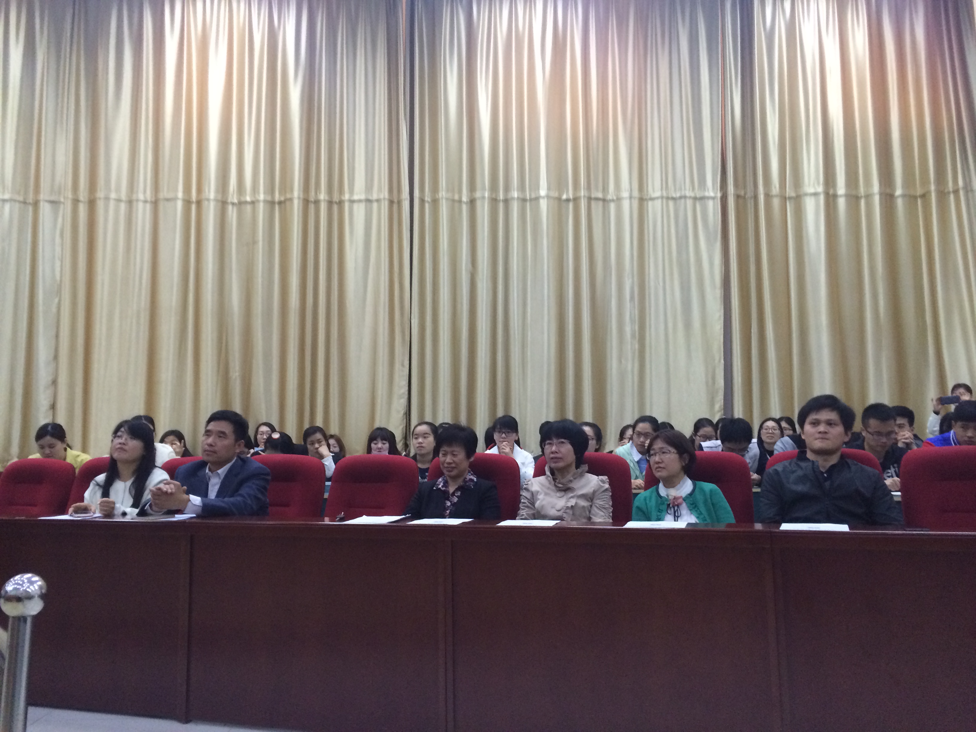 公司领导到场.png 公司领导到场.png