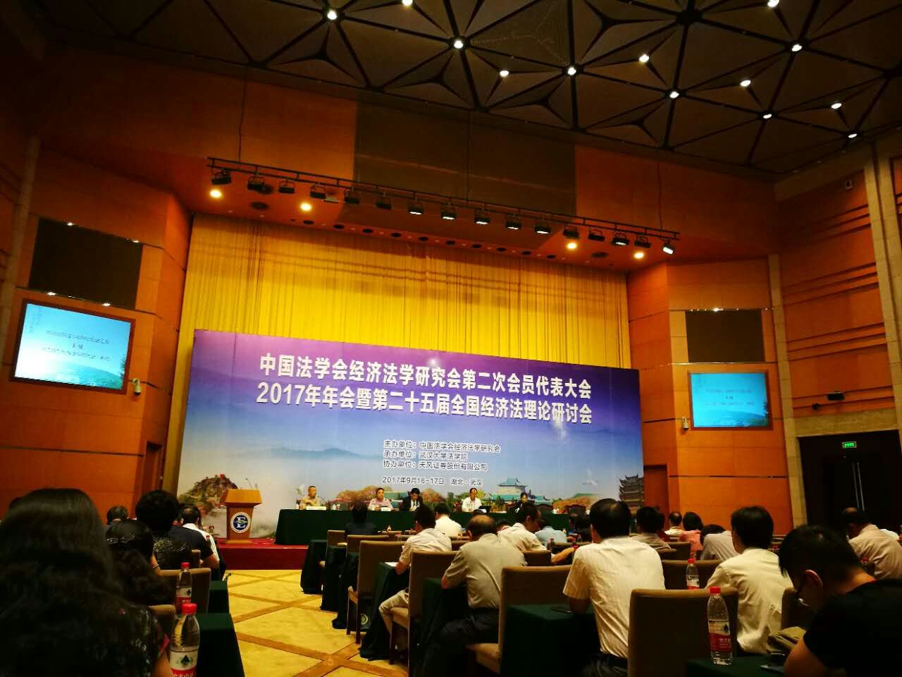 6a21b3e72246fa96.jpg 6a21b3e72246fa96.jpg